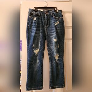 Womens Distressed Judy Blue Capri Jeans